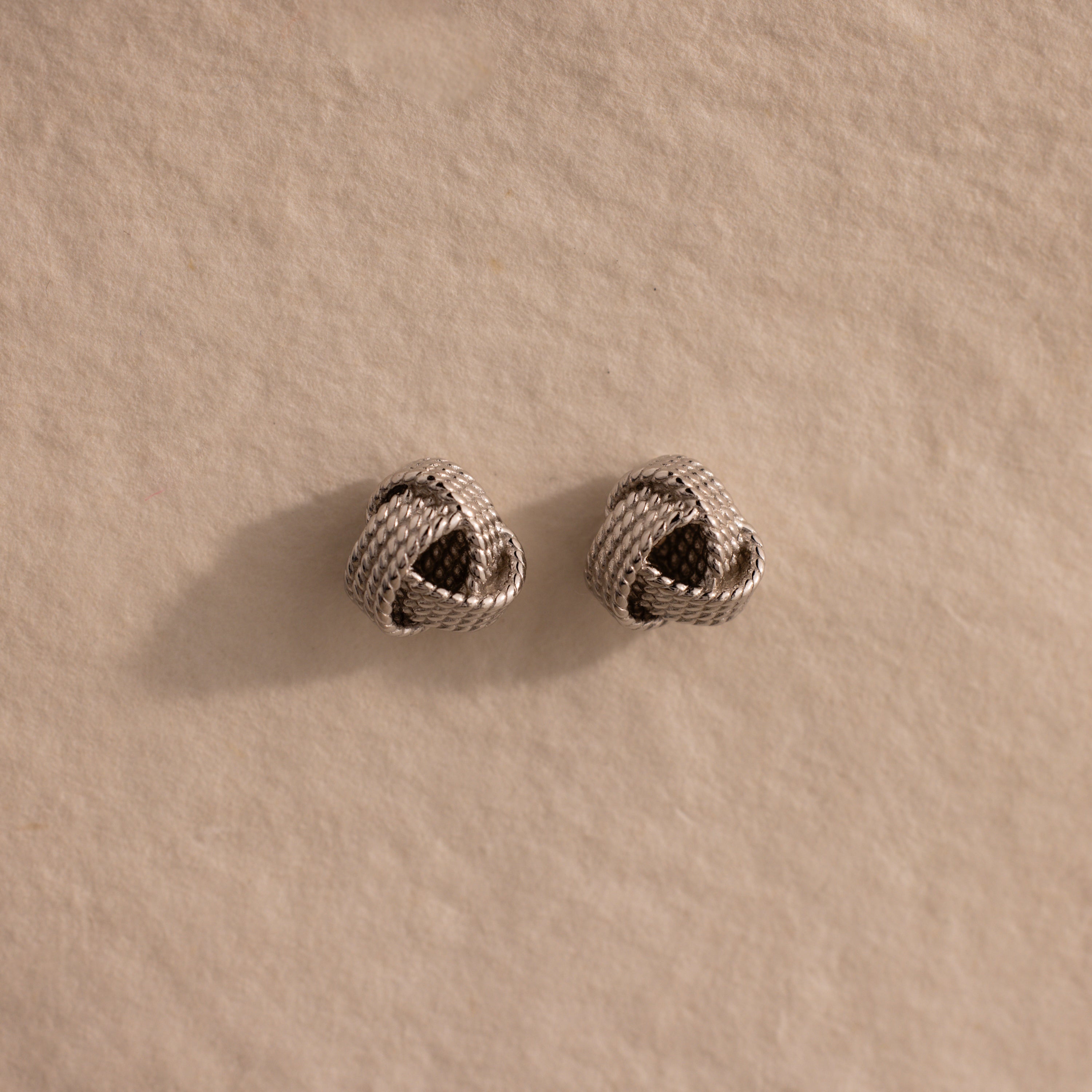 Rope Knot Studs
