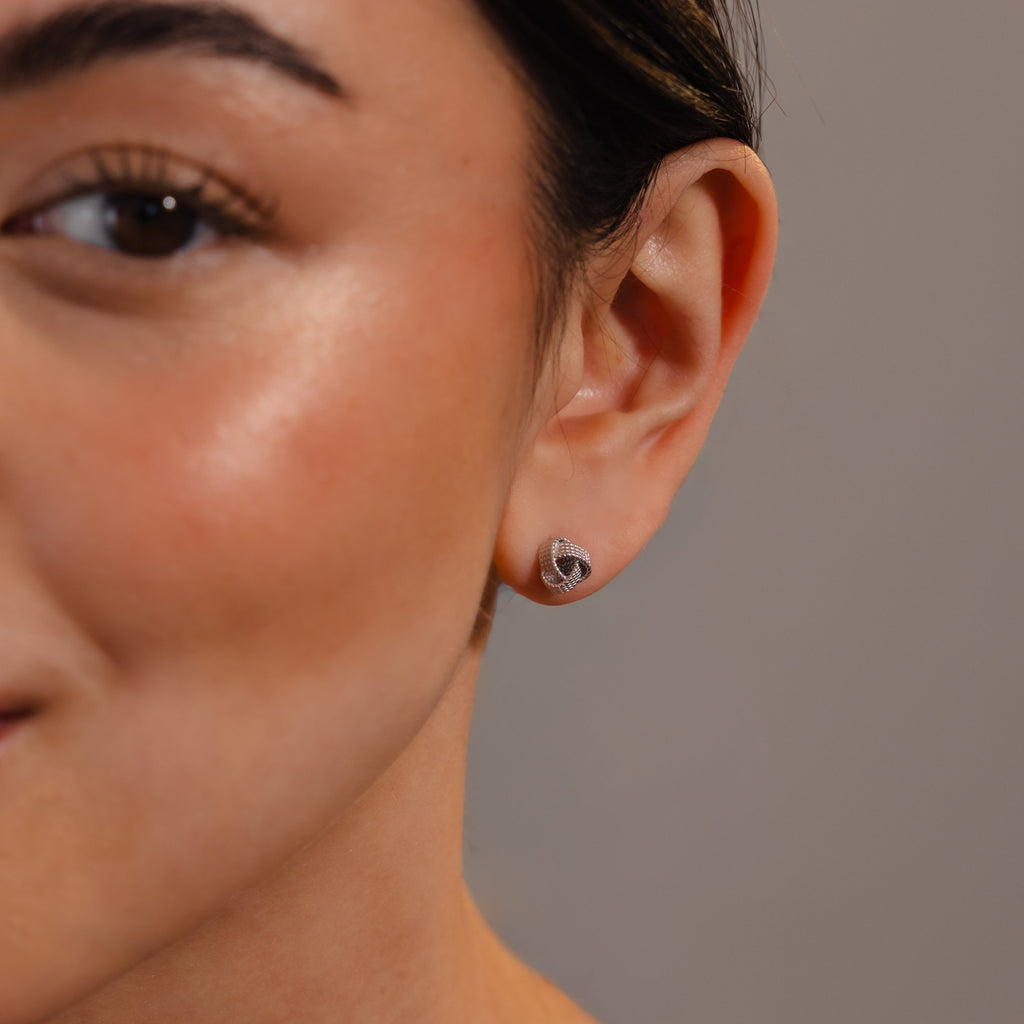 Rope Knot Studs