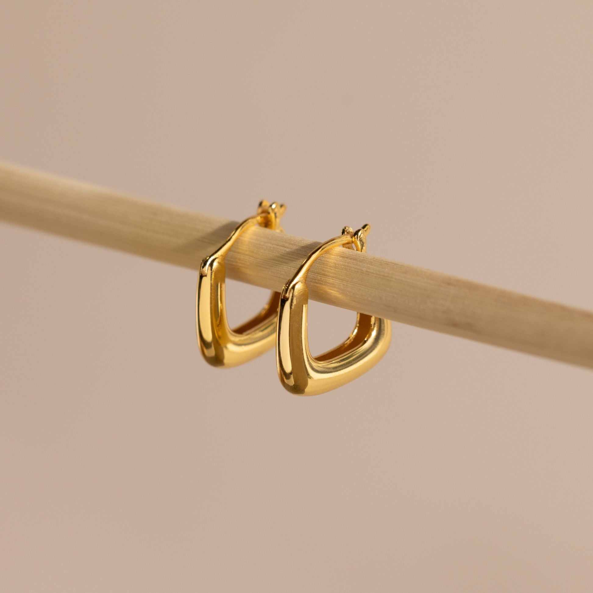 Bold Geometric Hoops