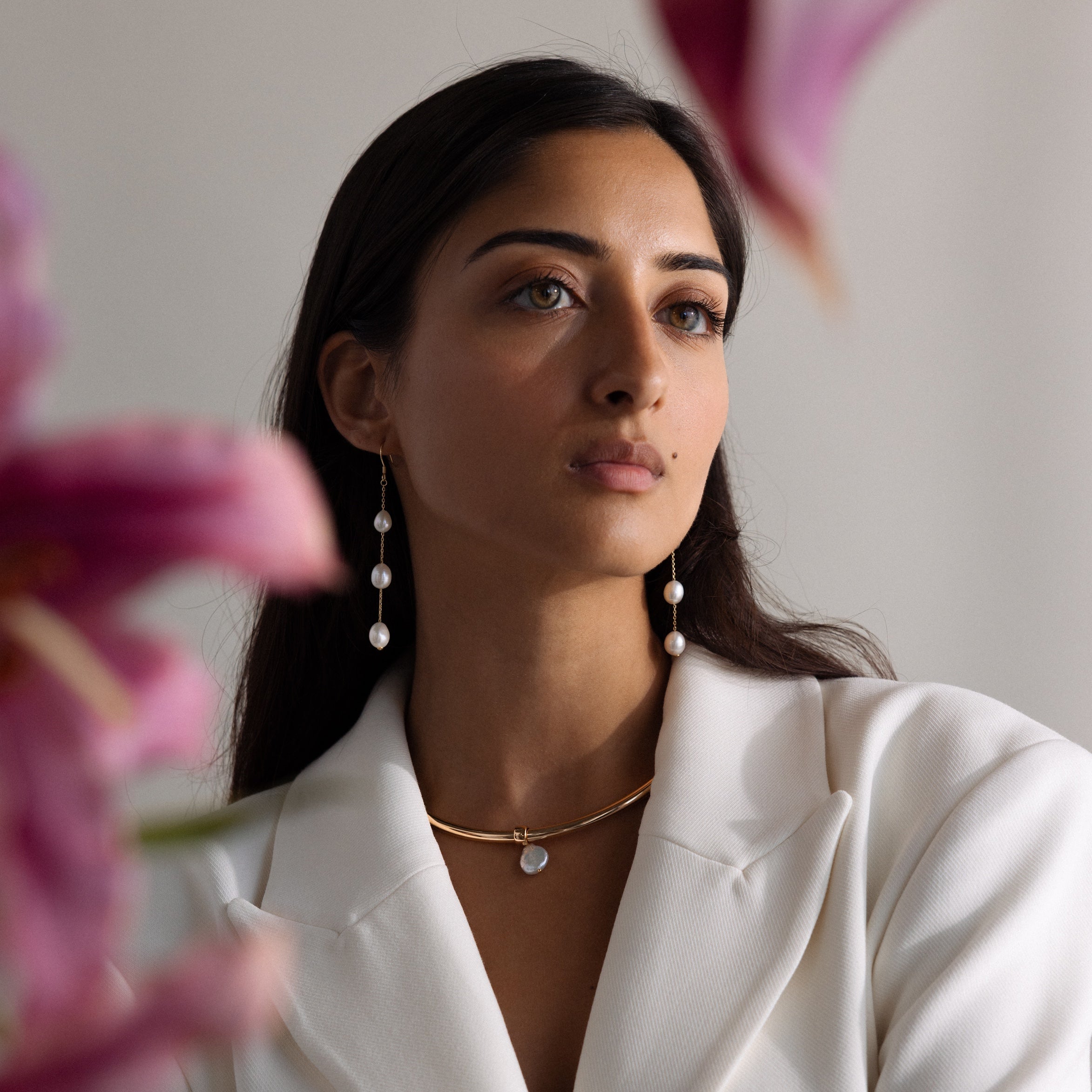 Pearl Cuff Choker Necklace