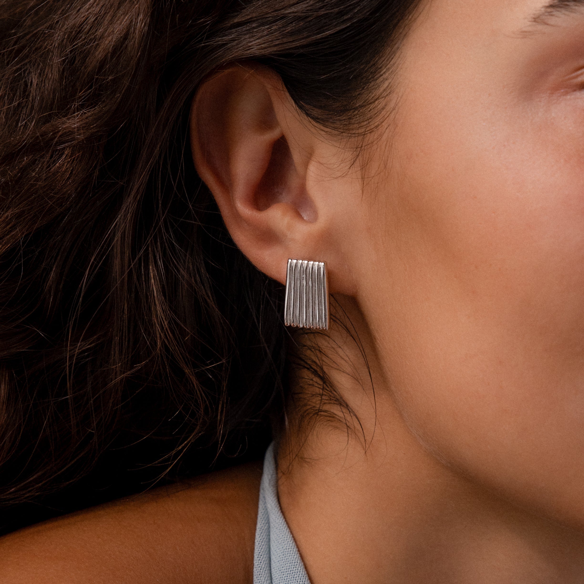 Ribbed Earrings