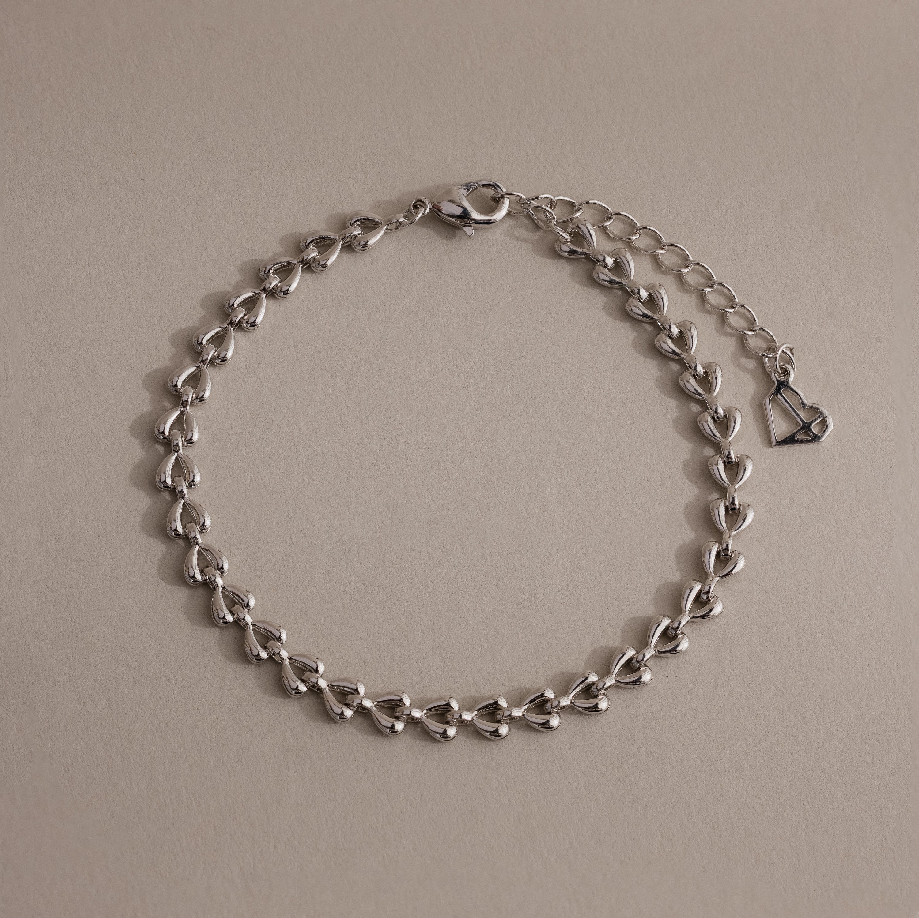 Tiny Link Heart Bracelet
