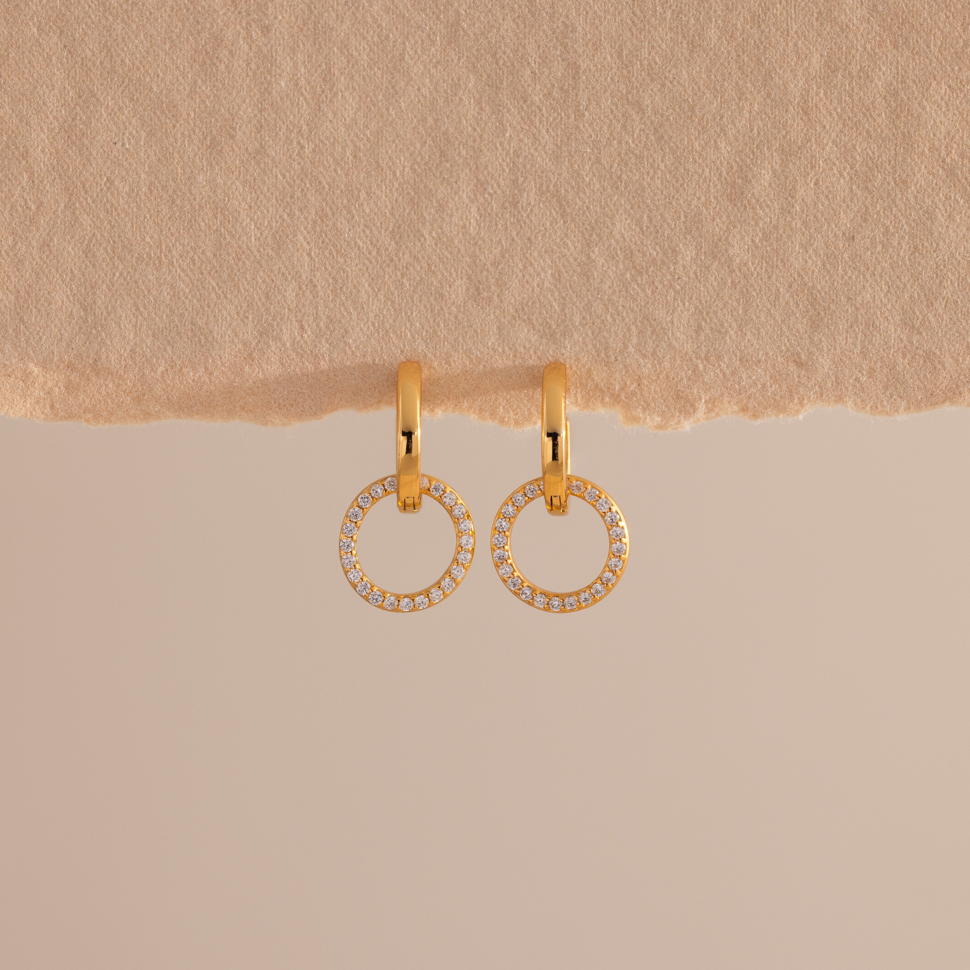 Dainty Duo Pave Huggies