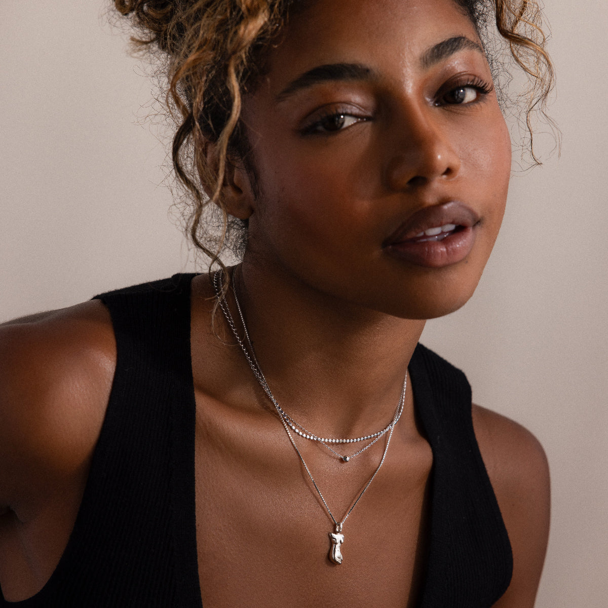 Zina Necklace