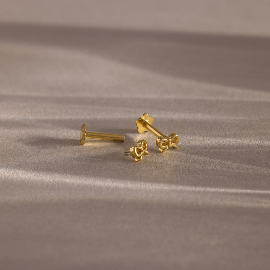 Tiny Bow Flatback Studs