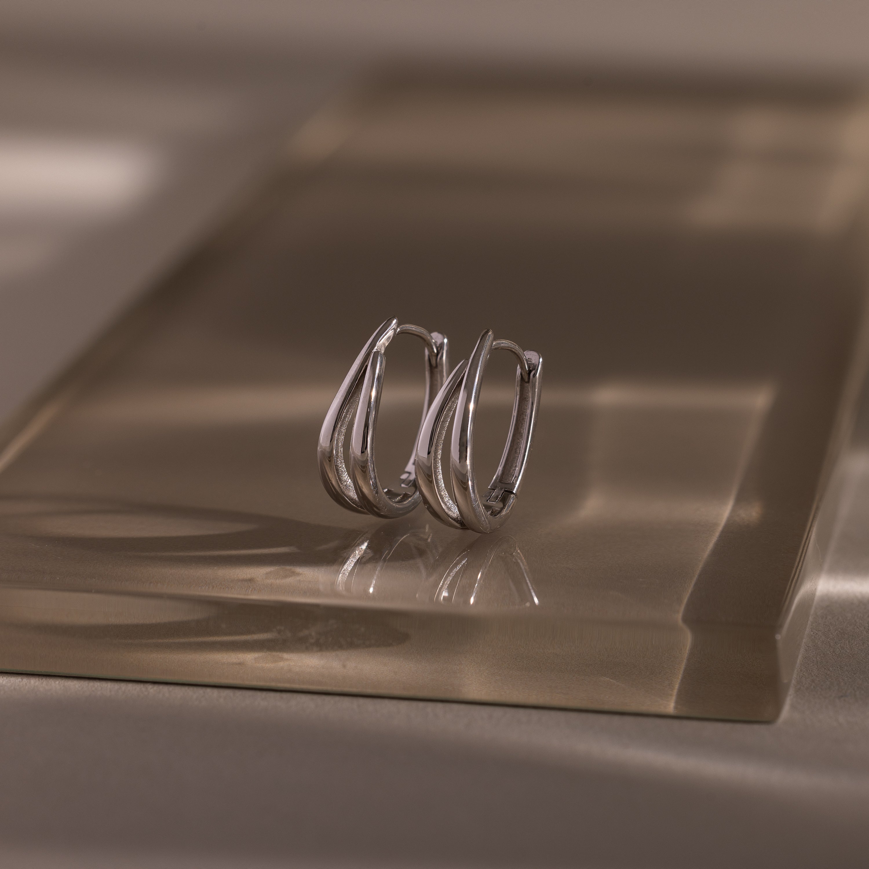 Oval Duo Hoops