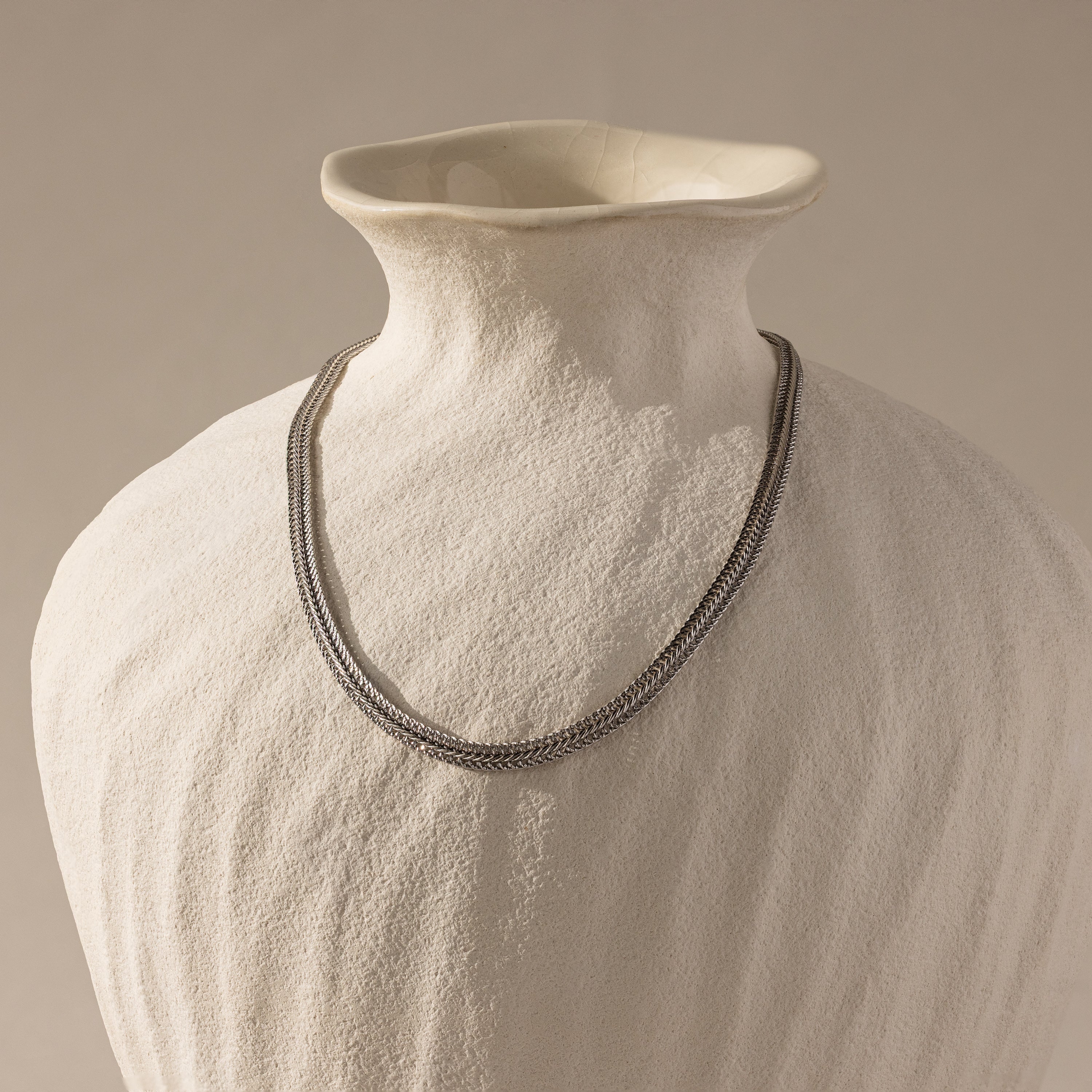 Thin Mesh Chain Necklace