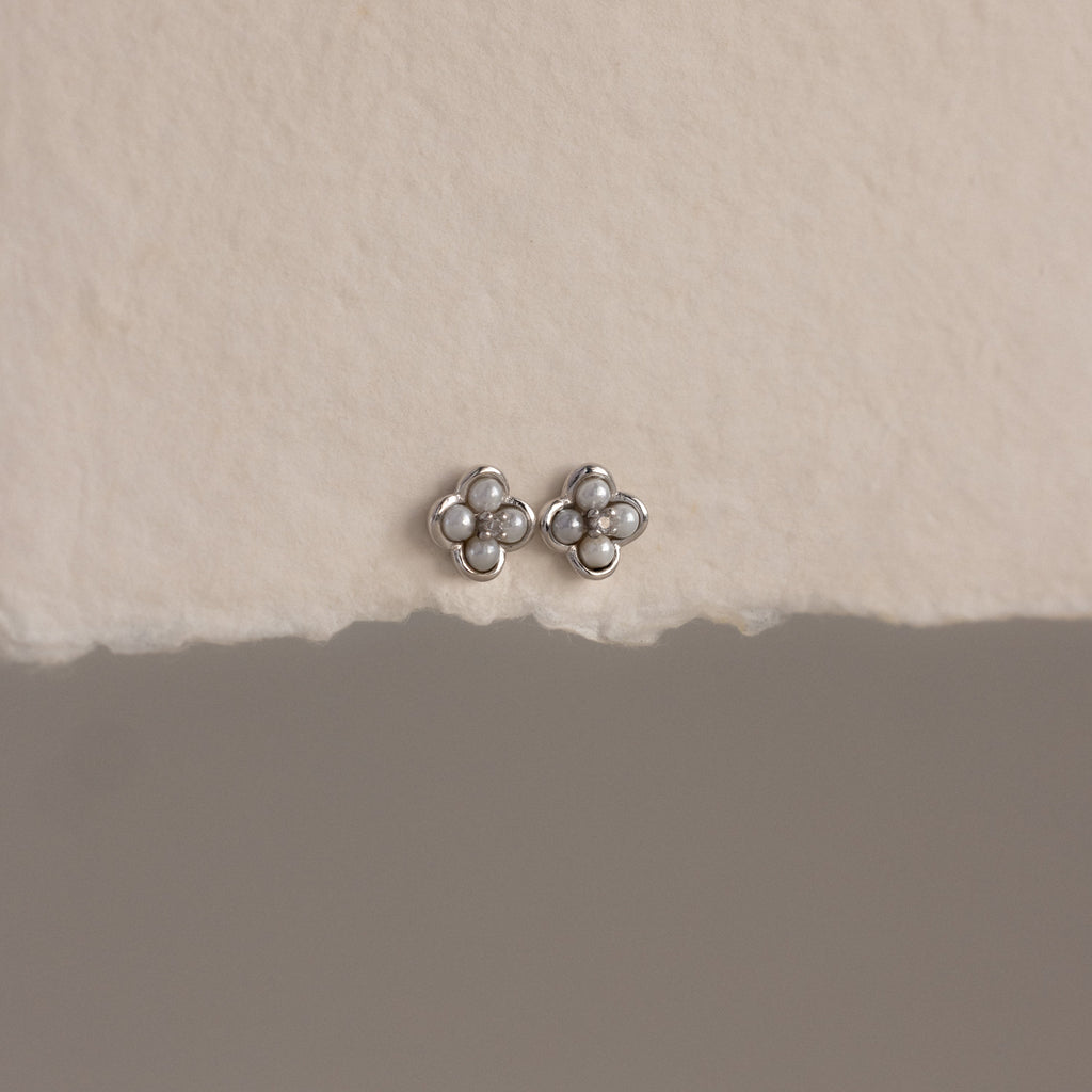Rounded Pearl Flower Studs
