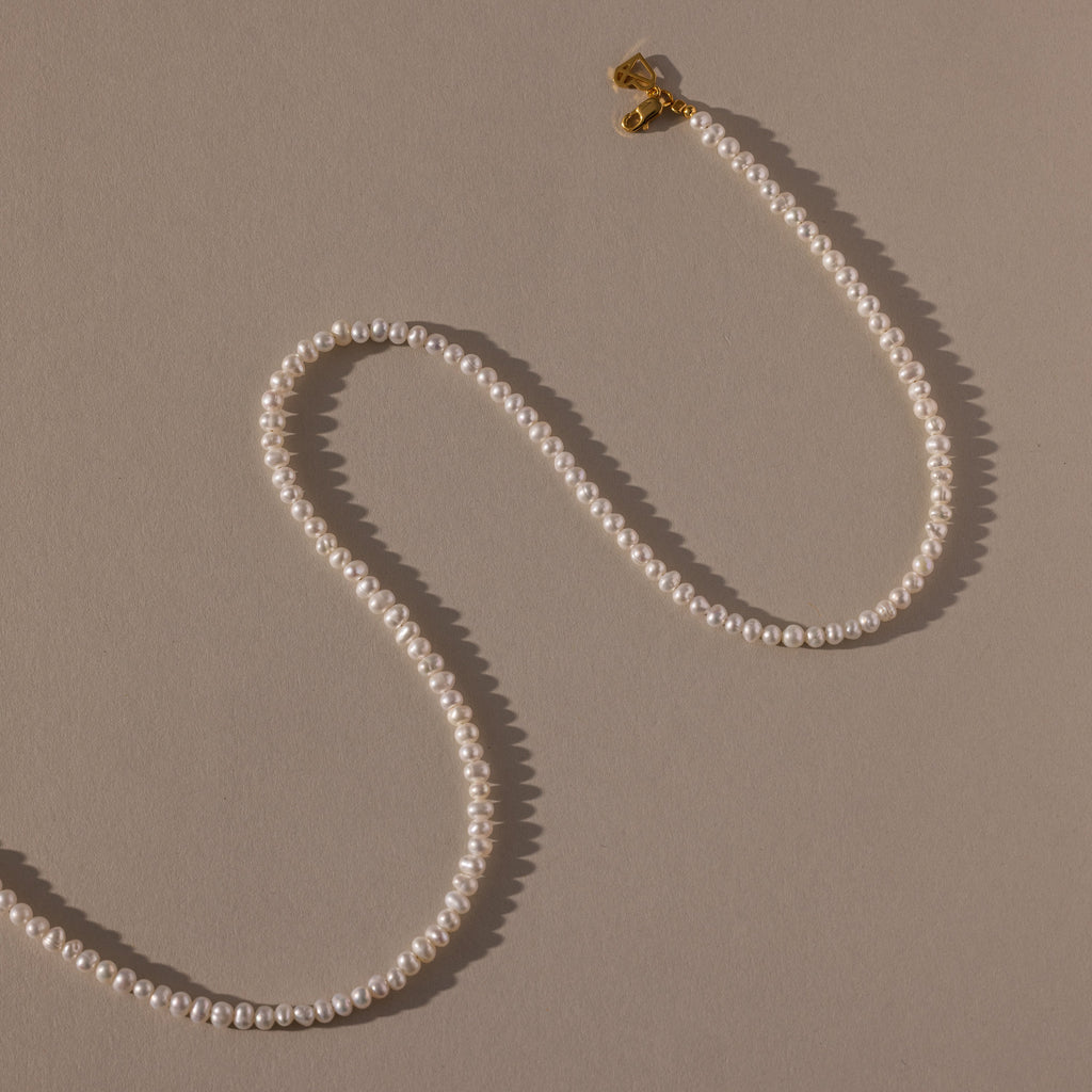 Venus Pearl Necklace