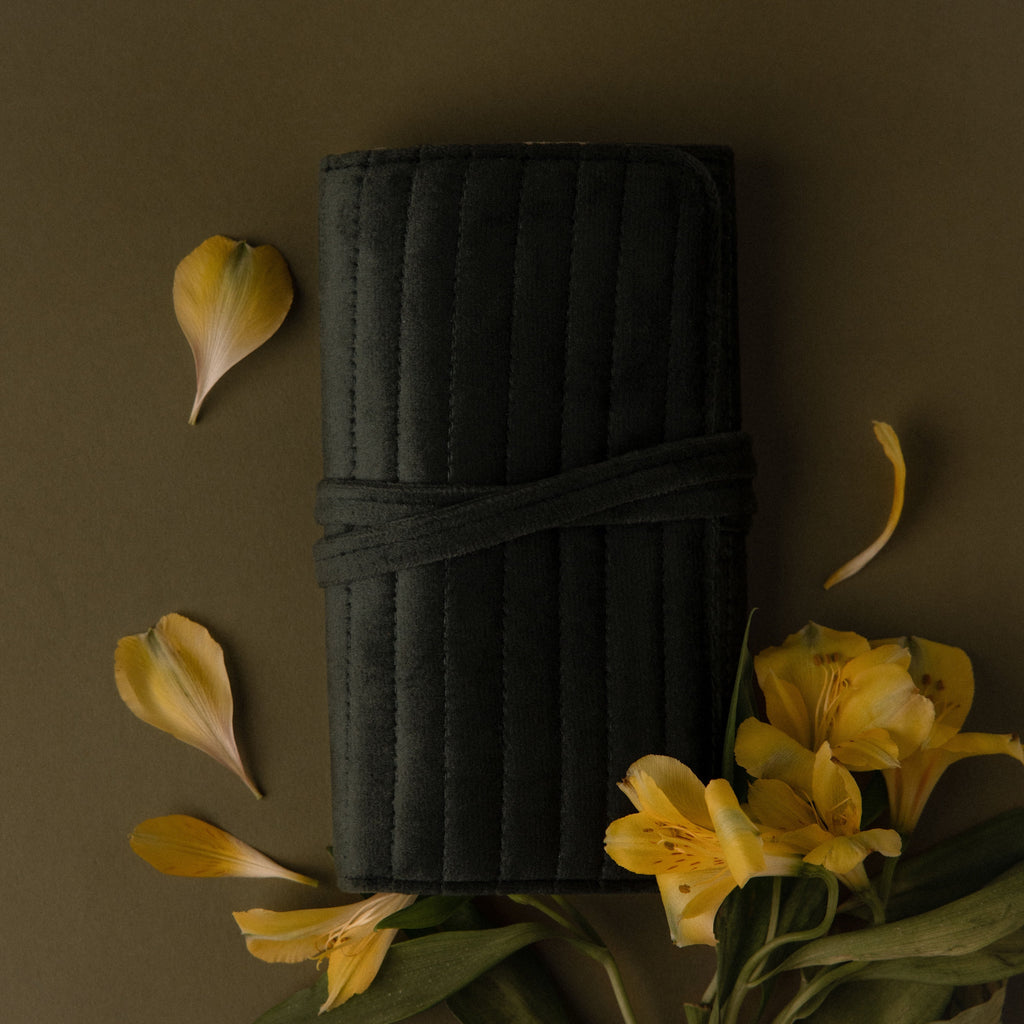 Velvet Roll-Up Jewelry Case