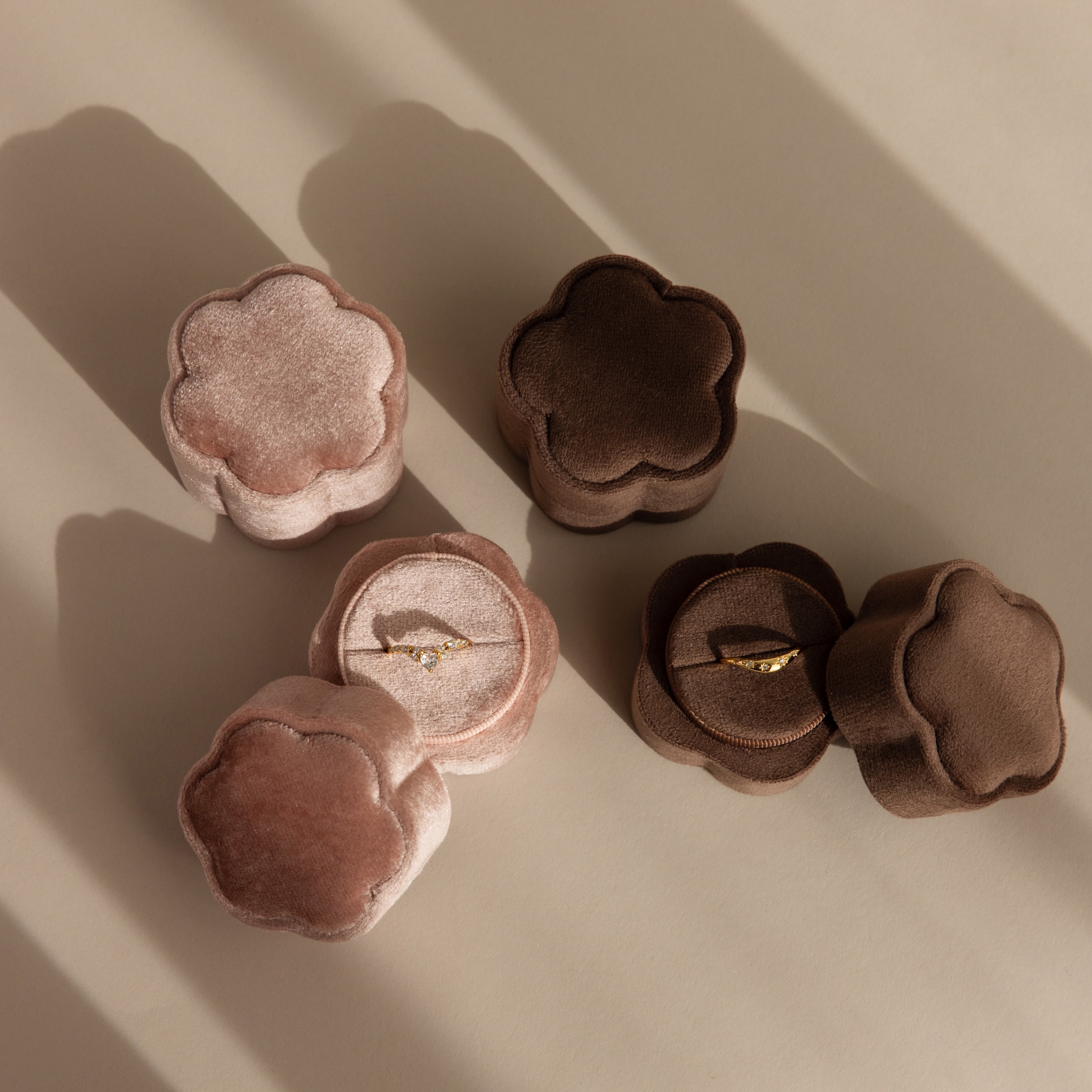 Flower Velvet Ring Box