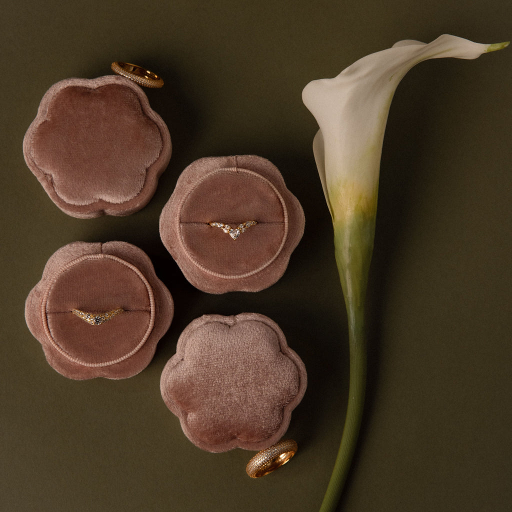 Flower Velvet Ring Box