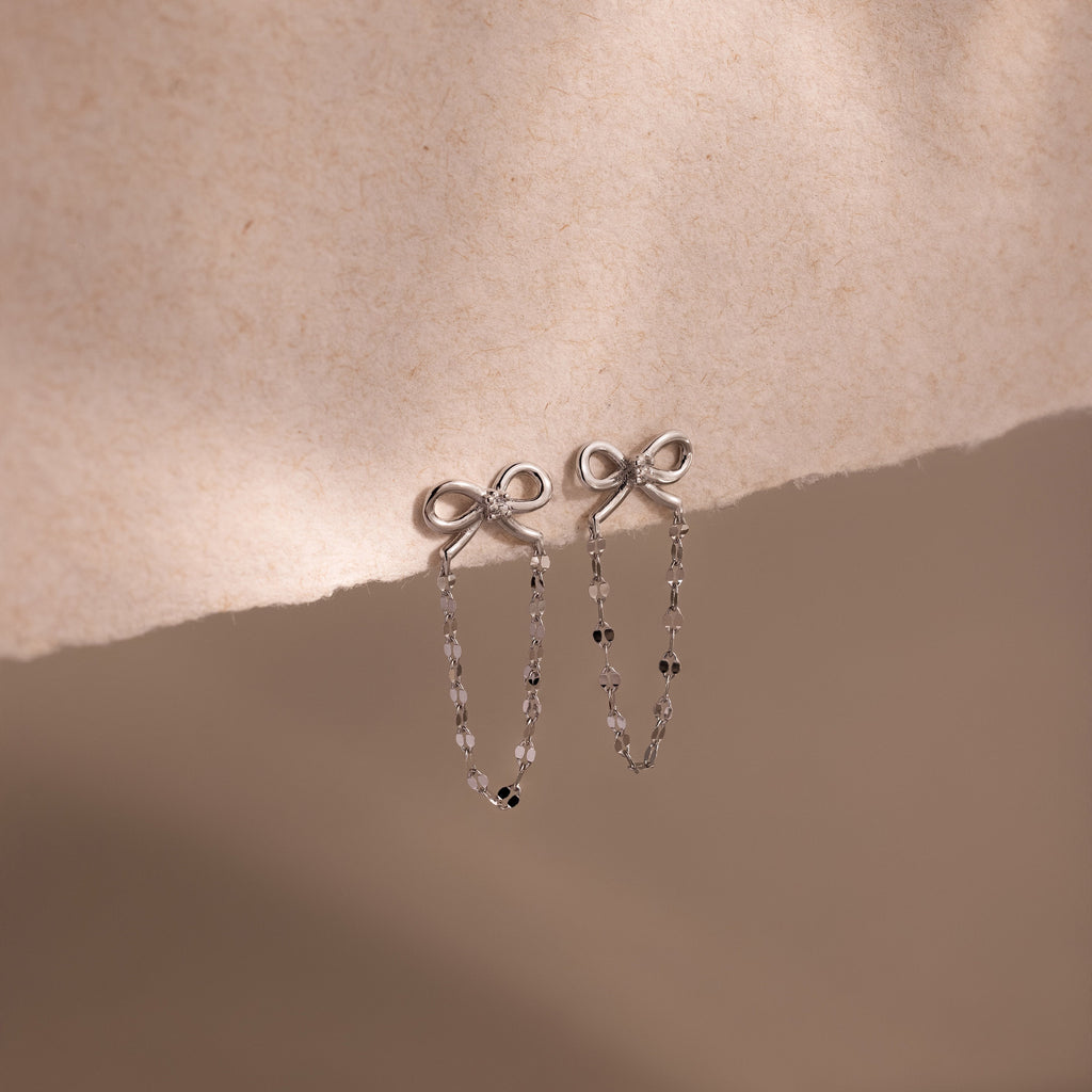 Bow Chain Studs