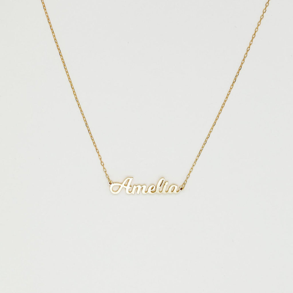 Mellow Name Necklace