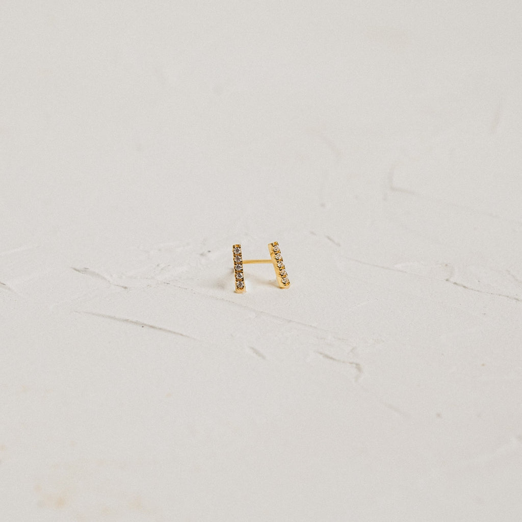 Pave Bar Studs