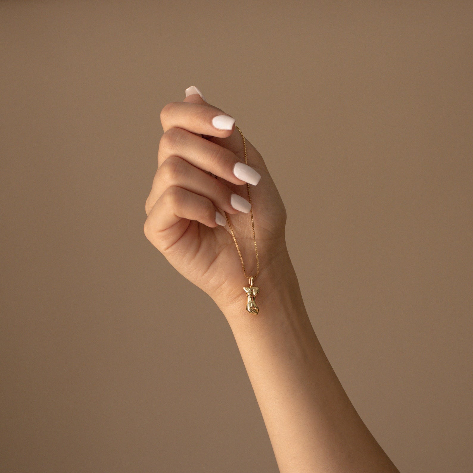 Kinn Body Necklace in 18K Gold