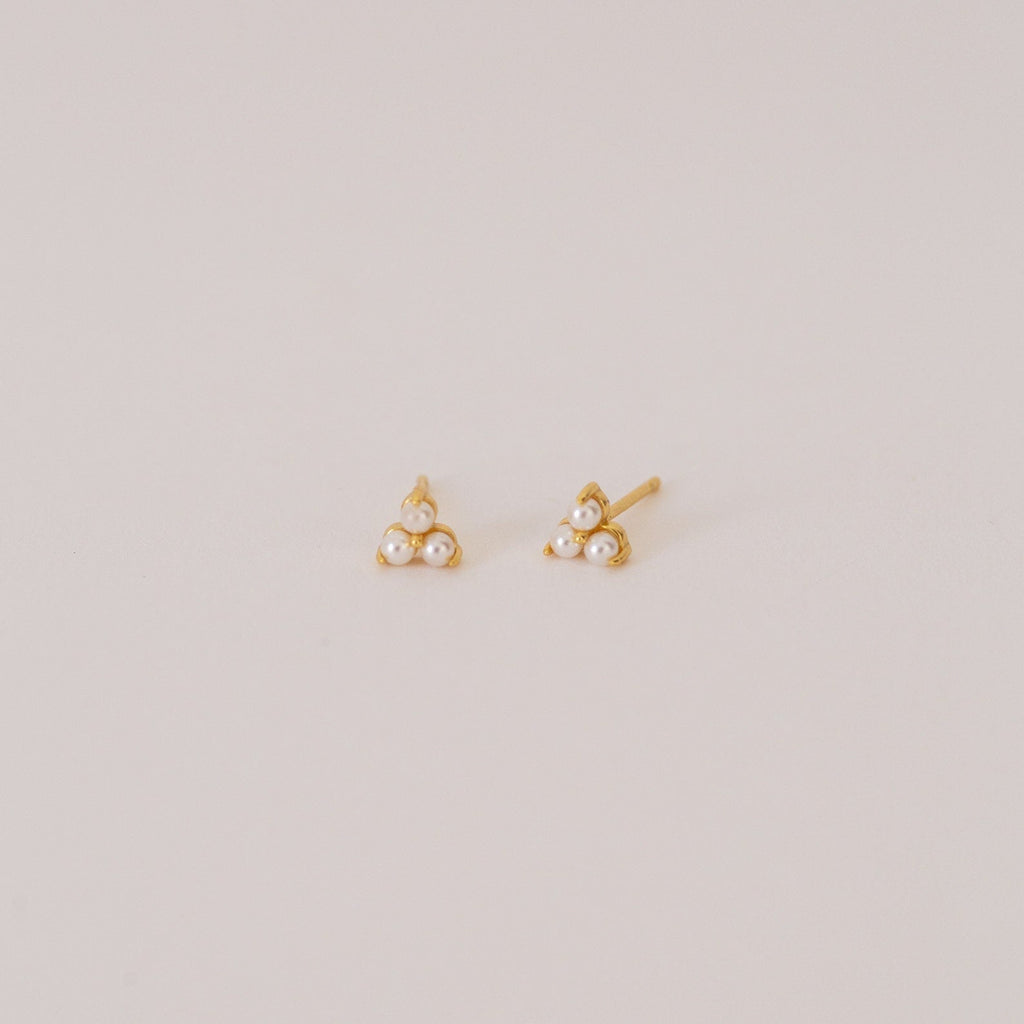 Maud Pearl Studs
