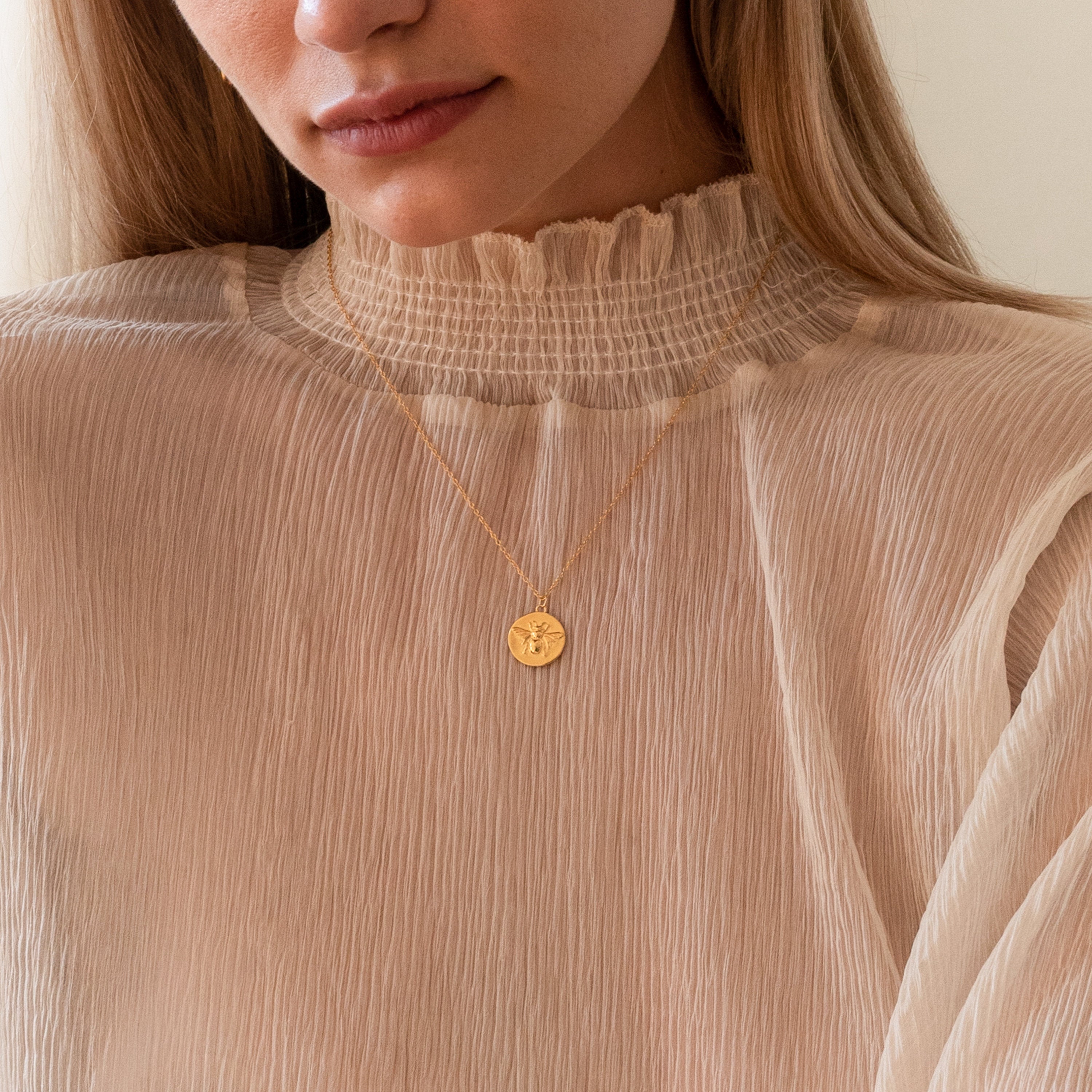 Bee Coin Necklace in 18K Gold