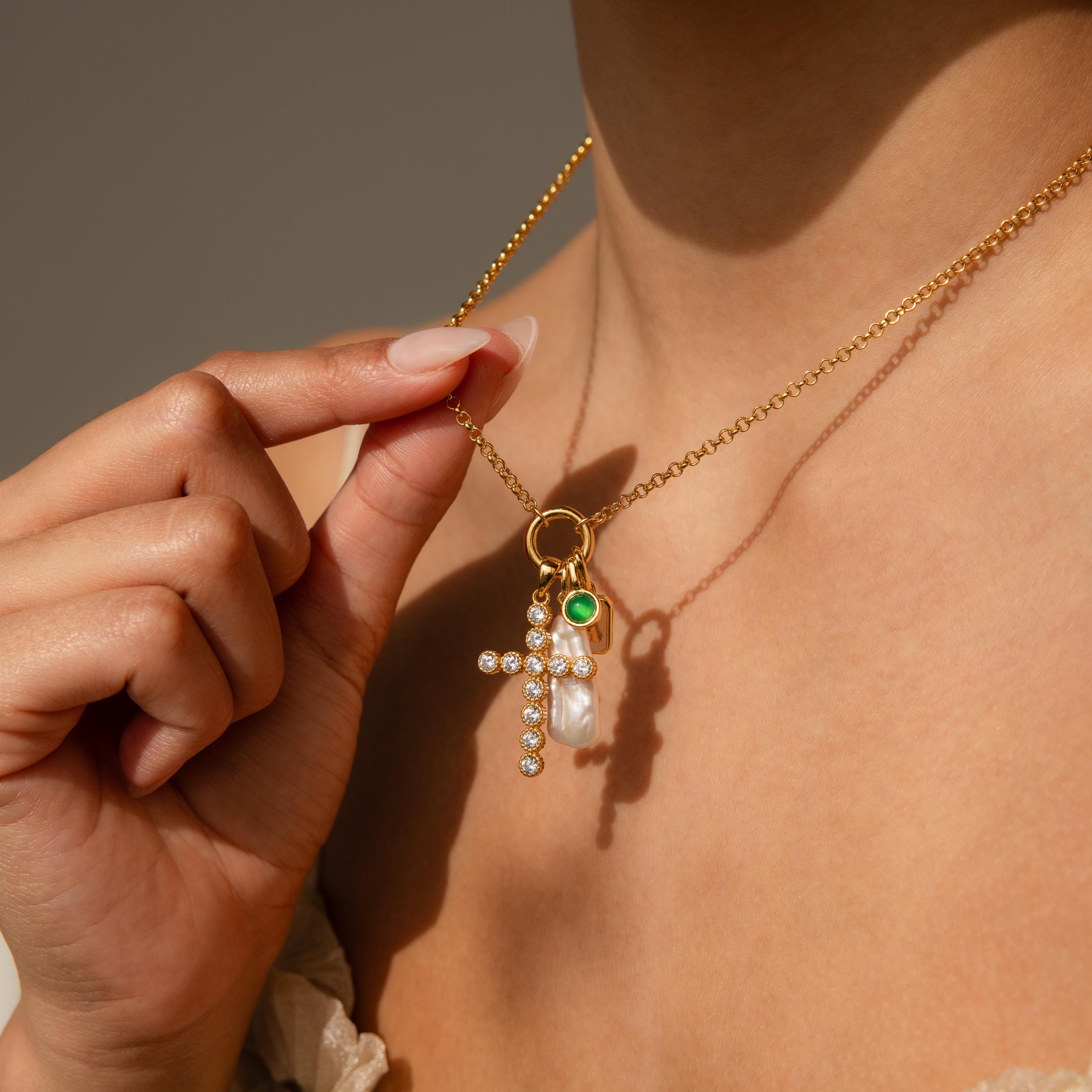 Rolo Circle Charm Necklace