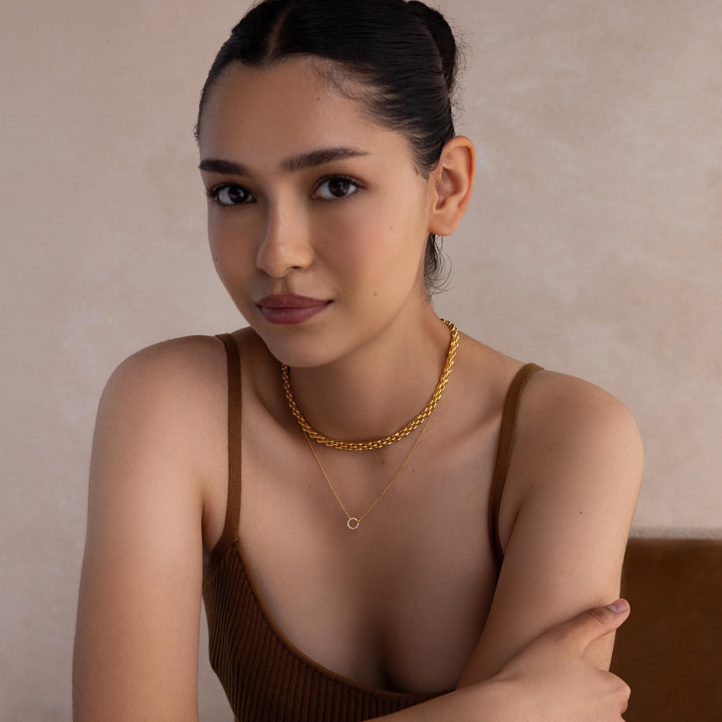 Strap Necklace