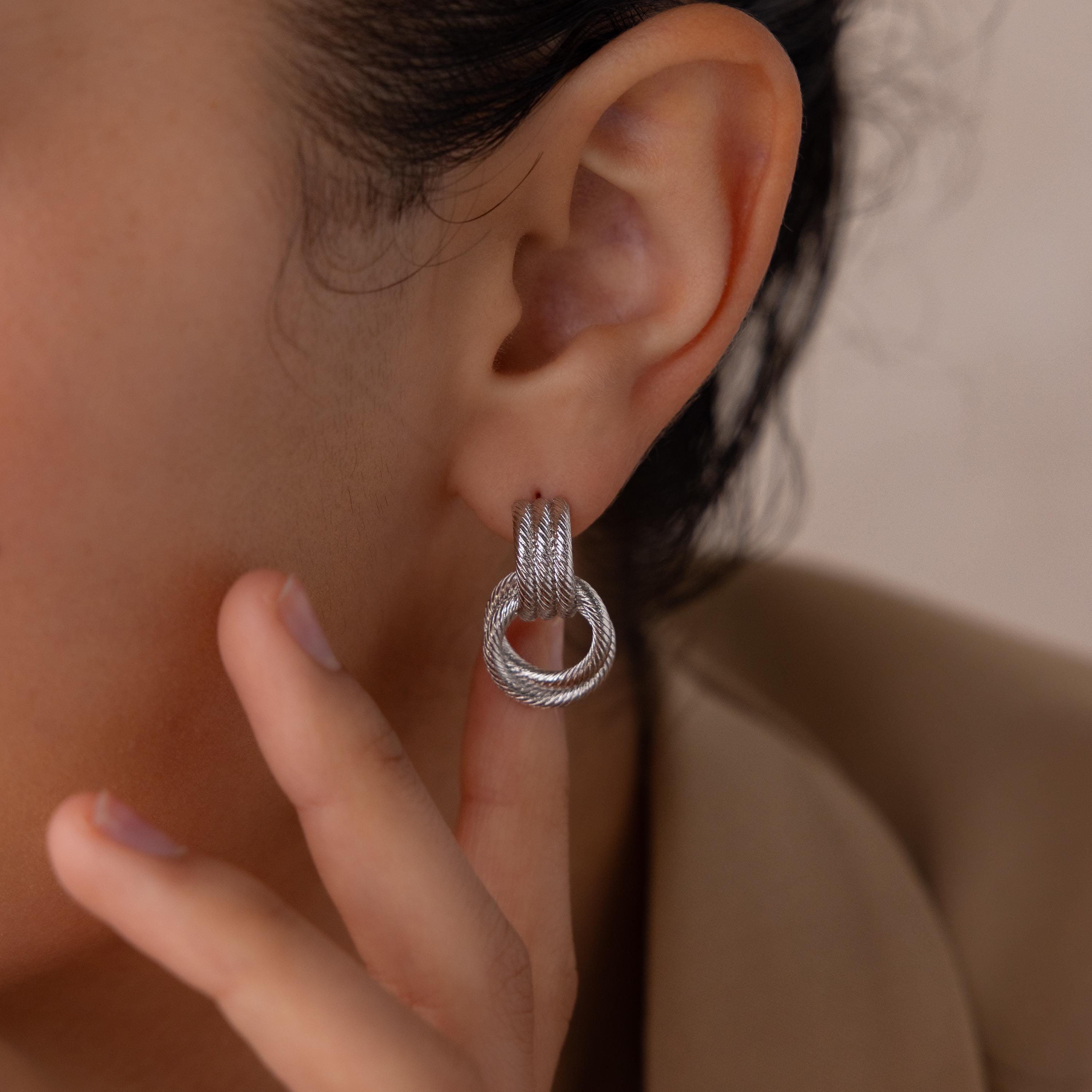 Ribbed Duo Knot Earrings