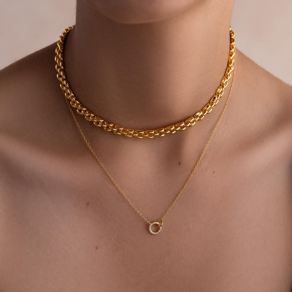 Strap Necklace