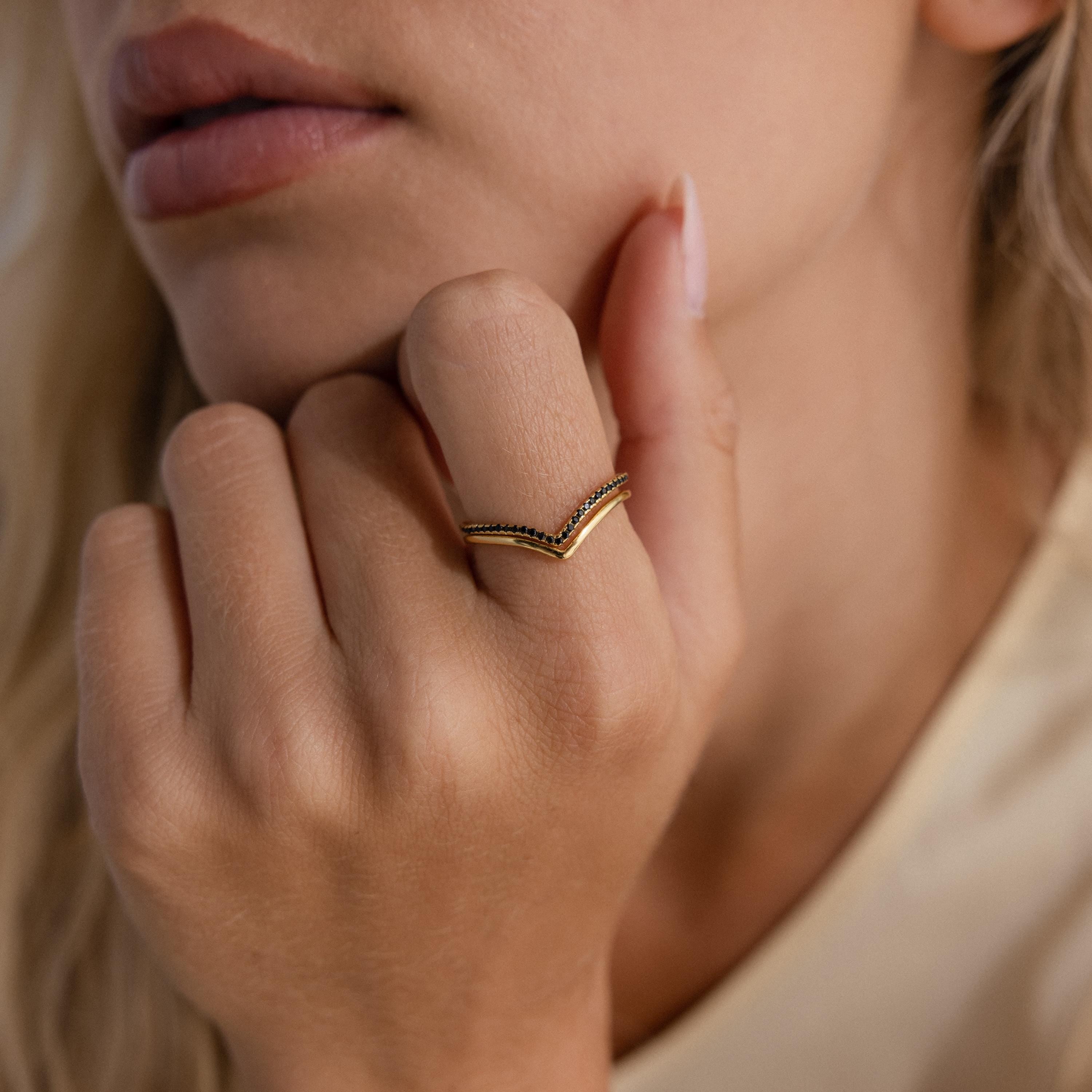Onyx Chevron Ring Set