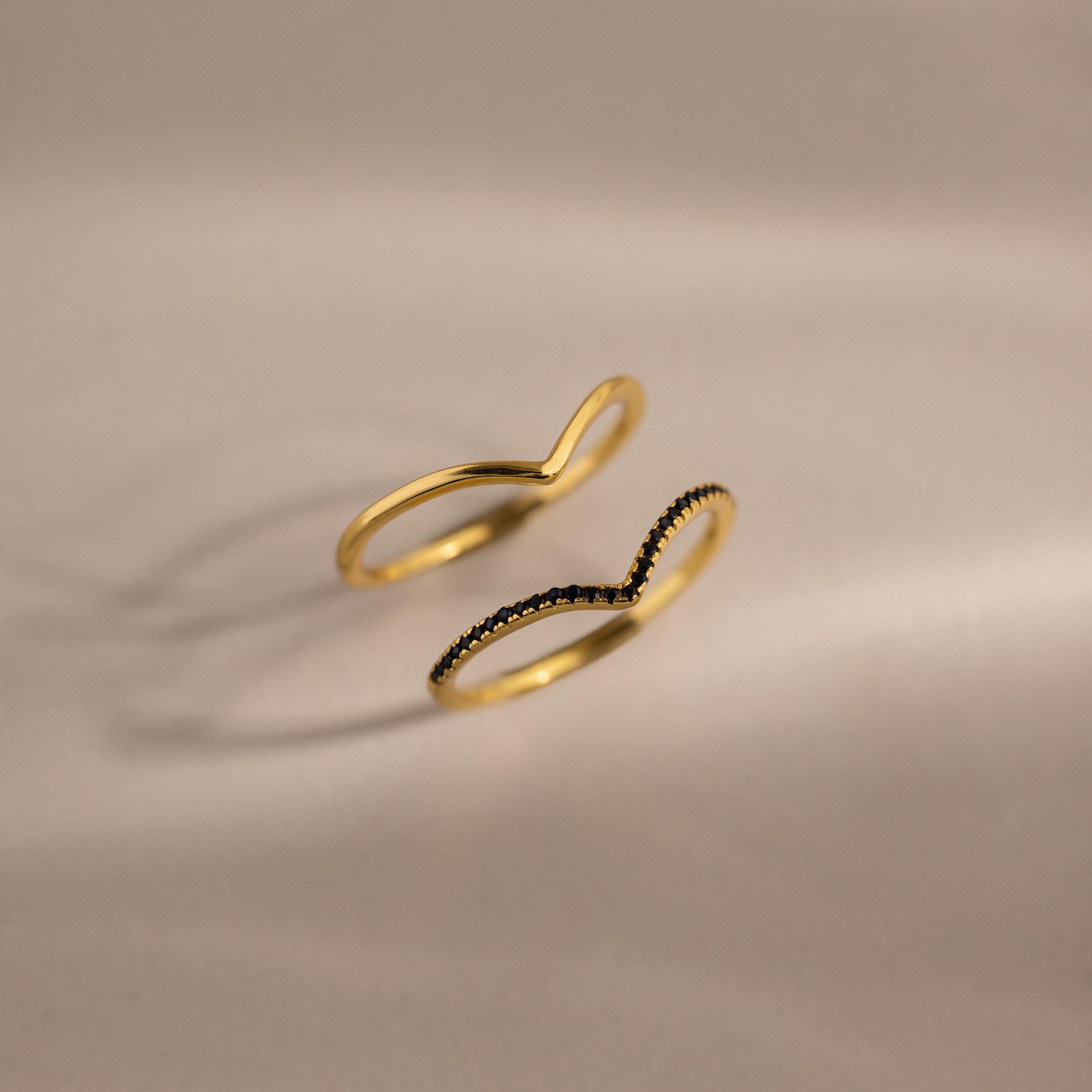 Onyx Chevron Ring Set