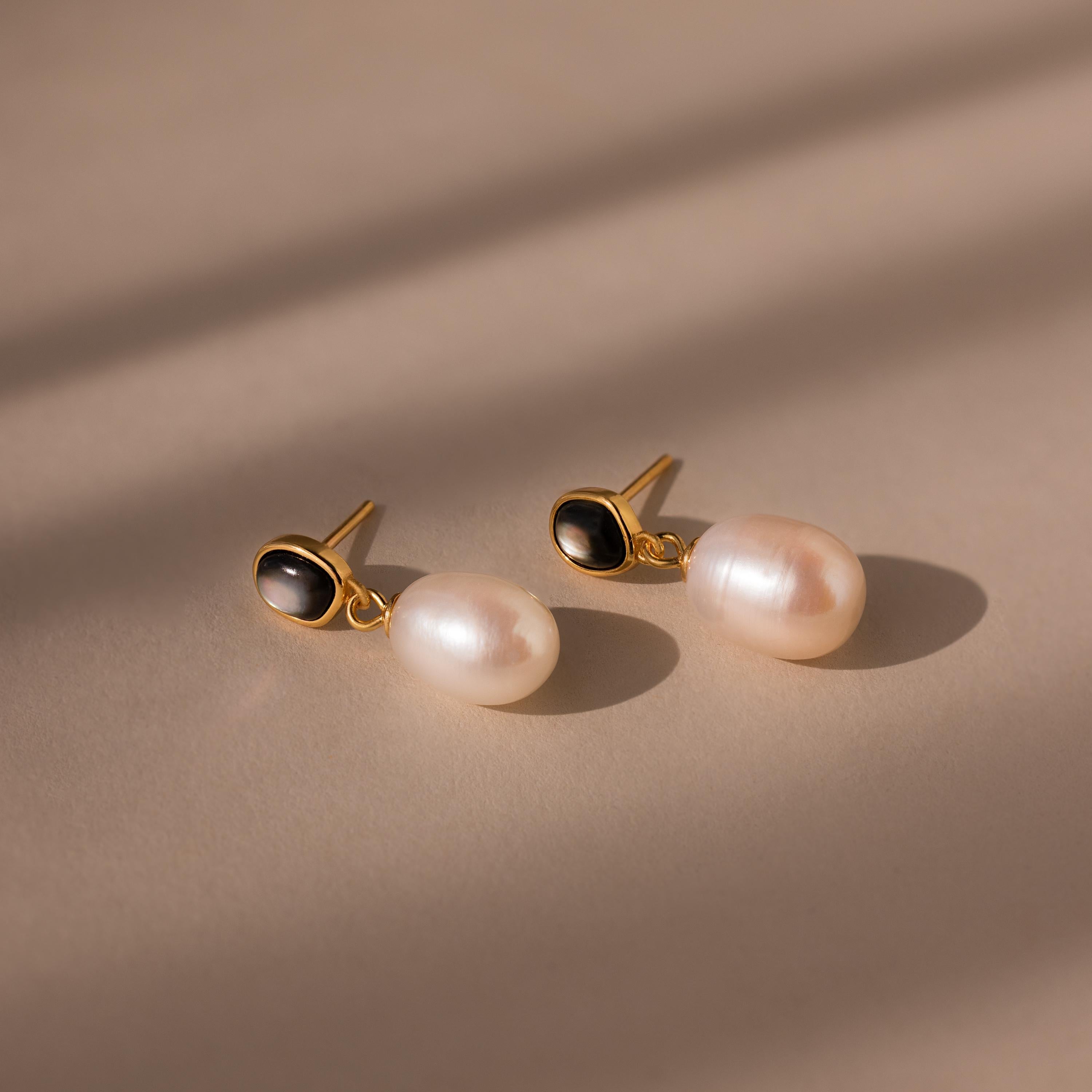 Midnight Pearl Drop Earrings