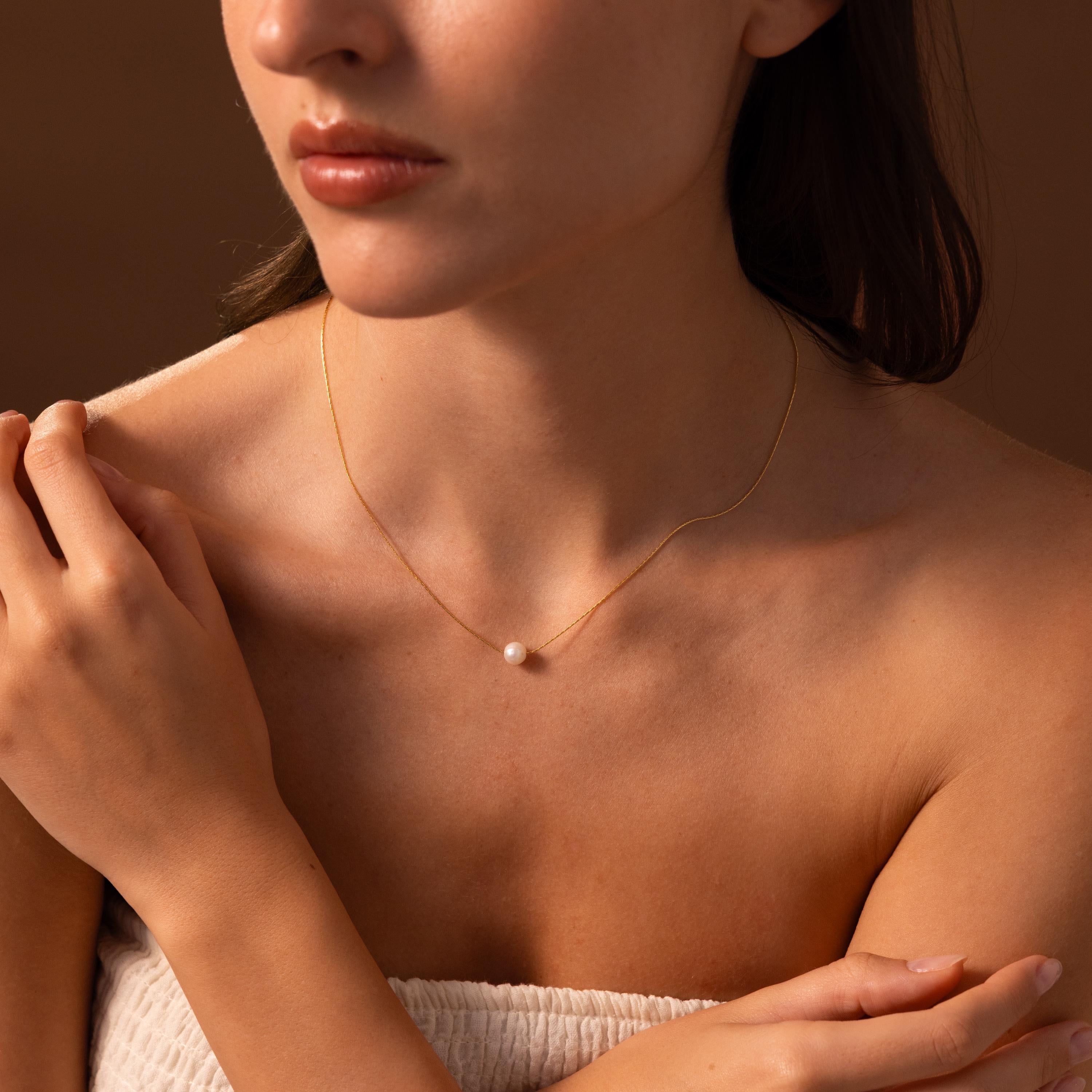 Dainty Pearl Dot Necklace