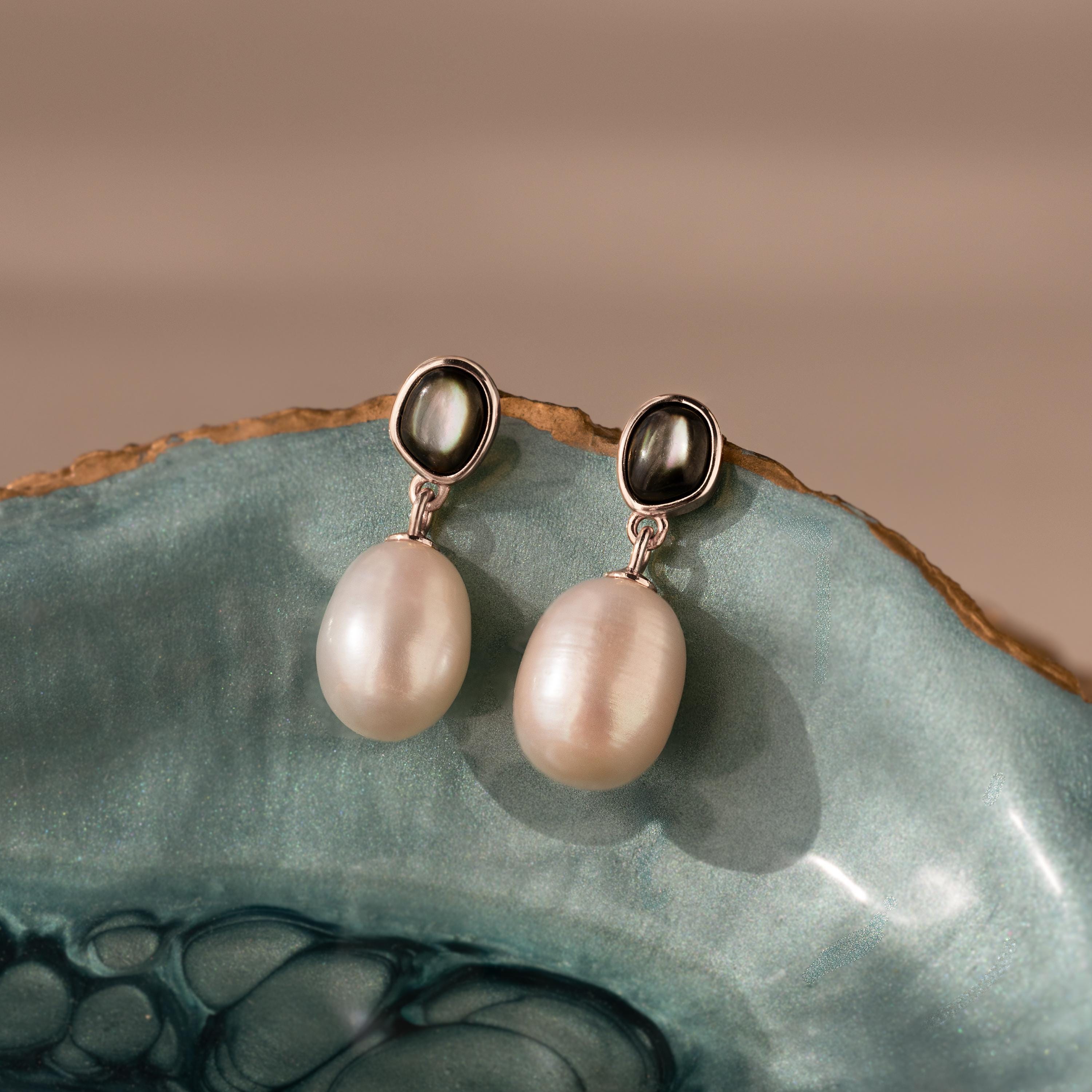 Midnight Pearl Drop Earrings