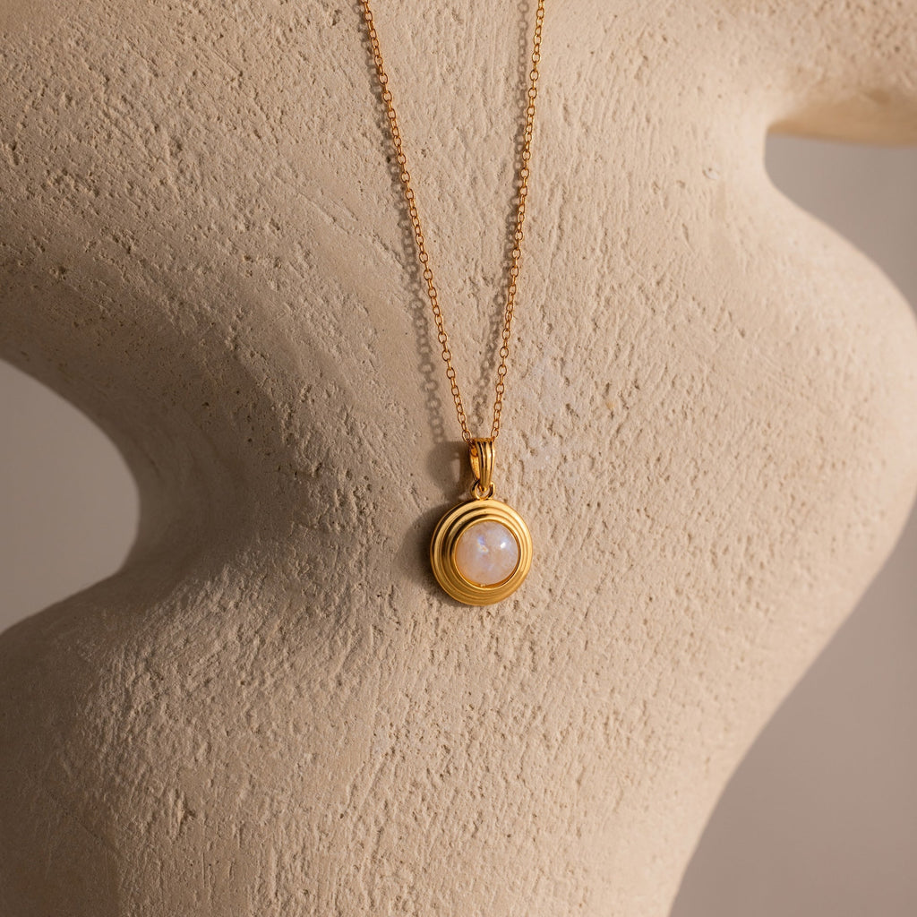 Ribbed Birthstone Pendant Necklace