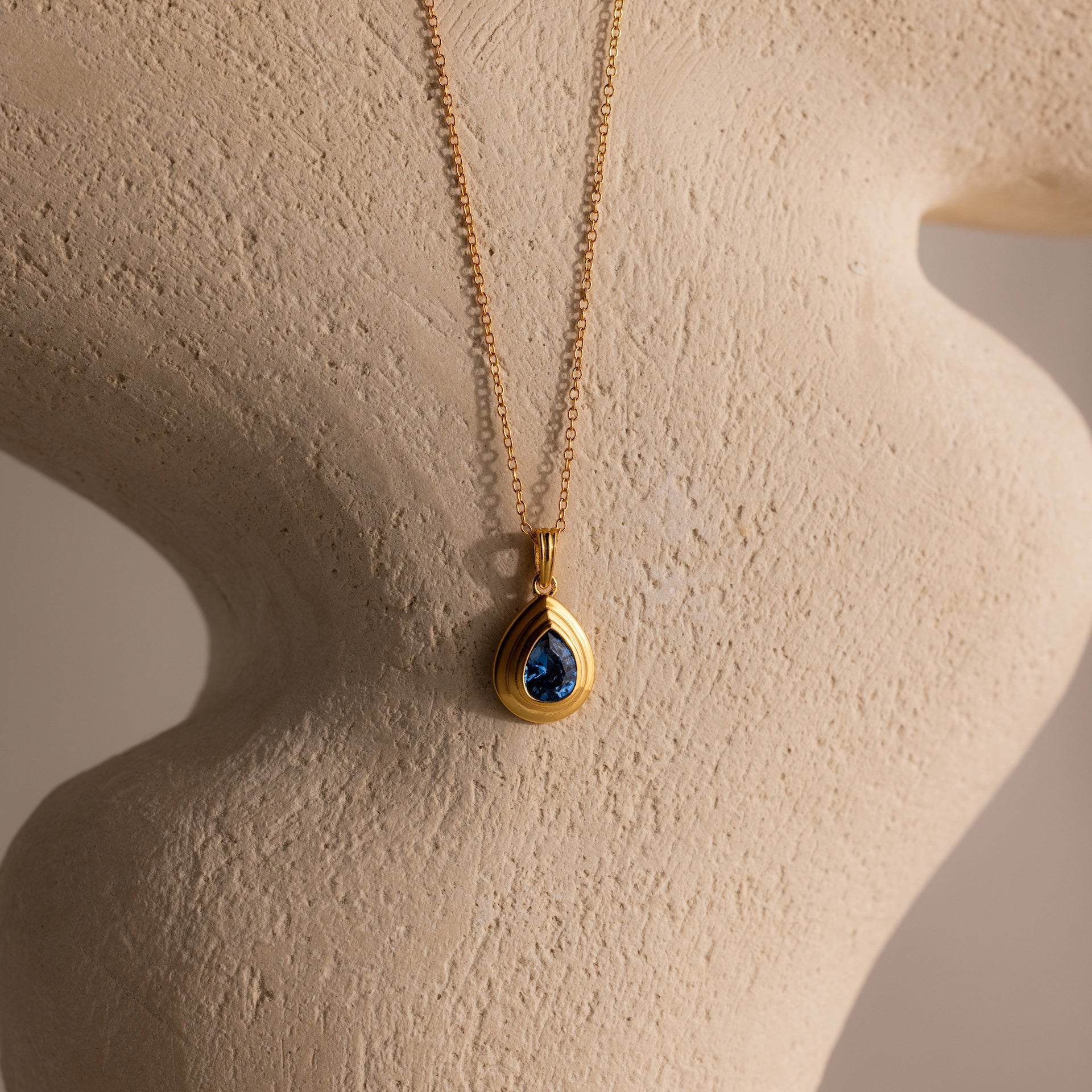 Ribbed Birthstone Pendant Necklace