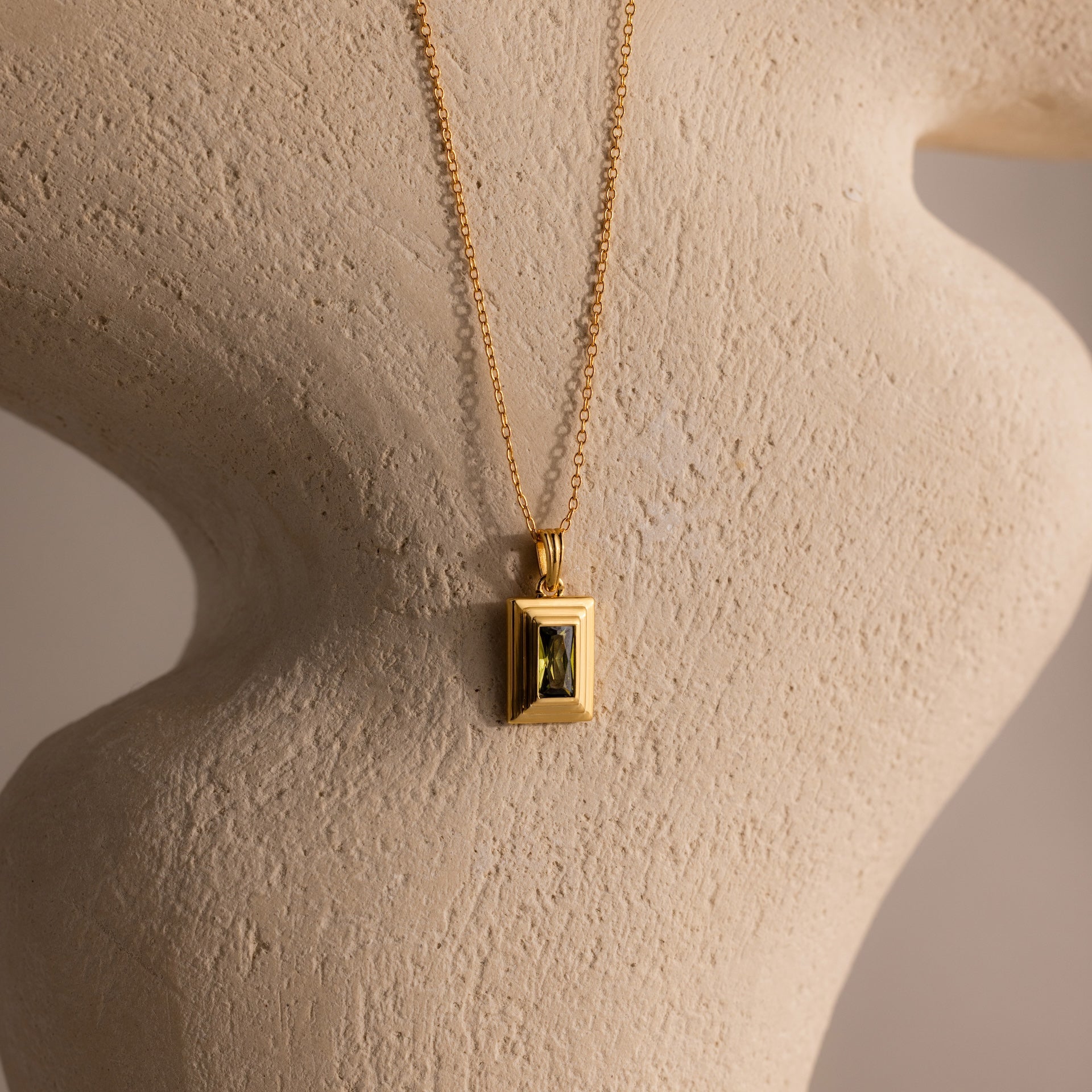 Ribbed Birthstone Pendant Necklace