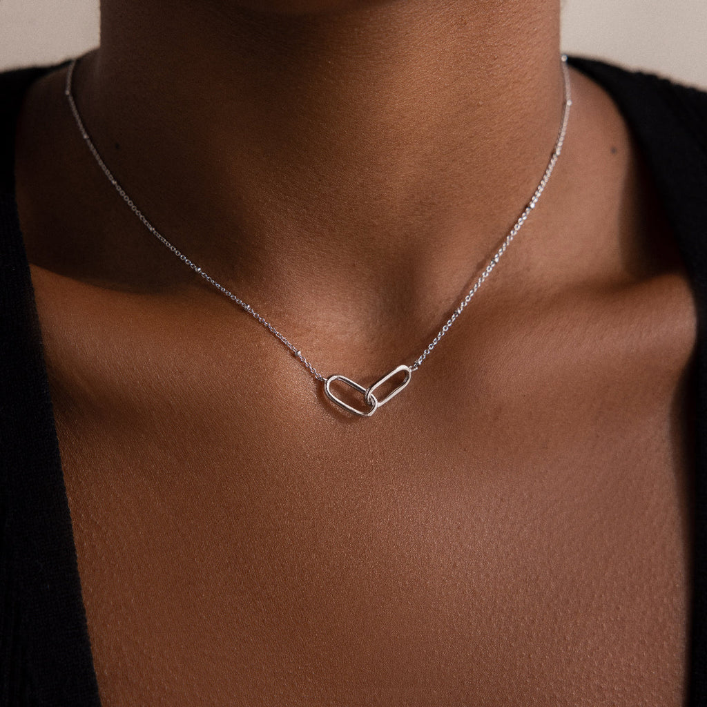 Linked Pendant Necklace