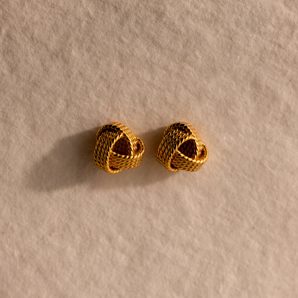 Rope Knot Studs