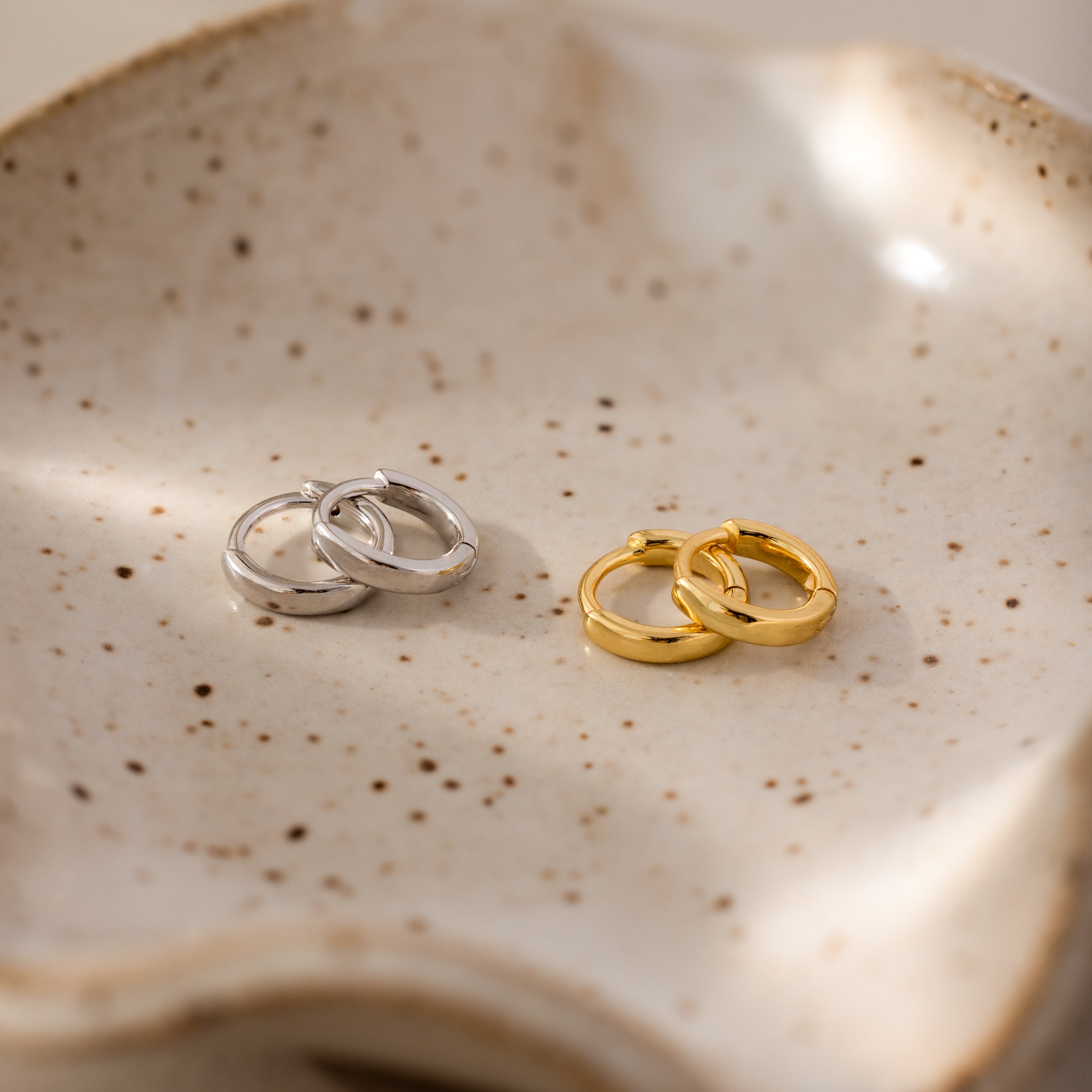 6mm Dainty Huggies